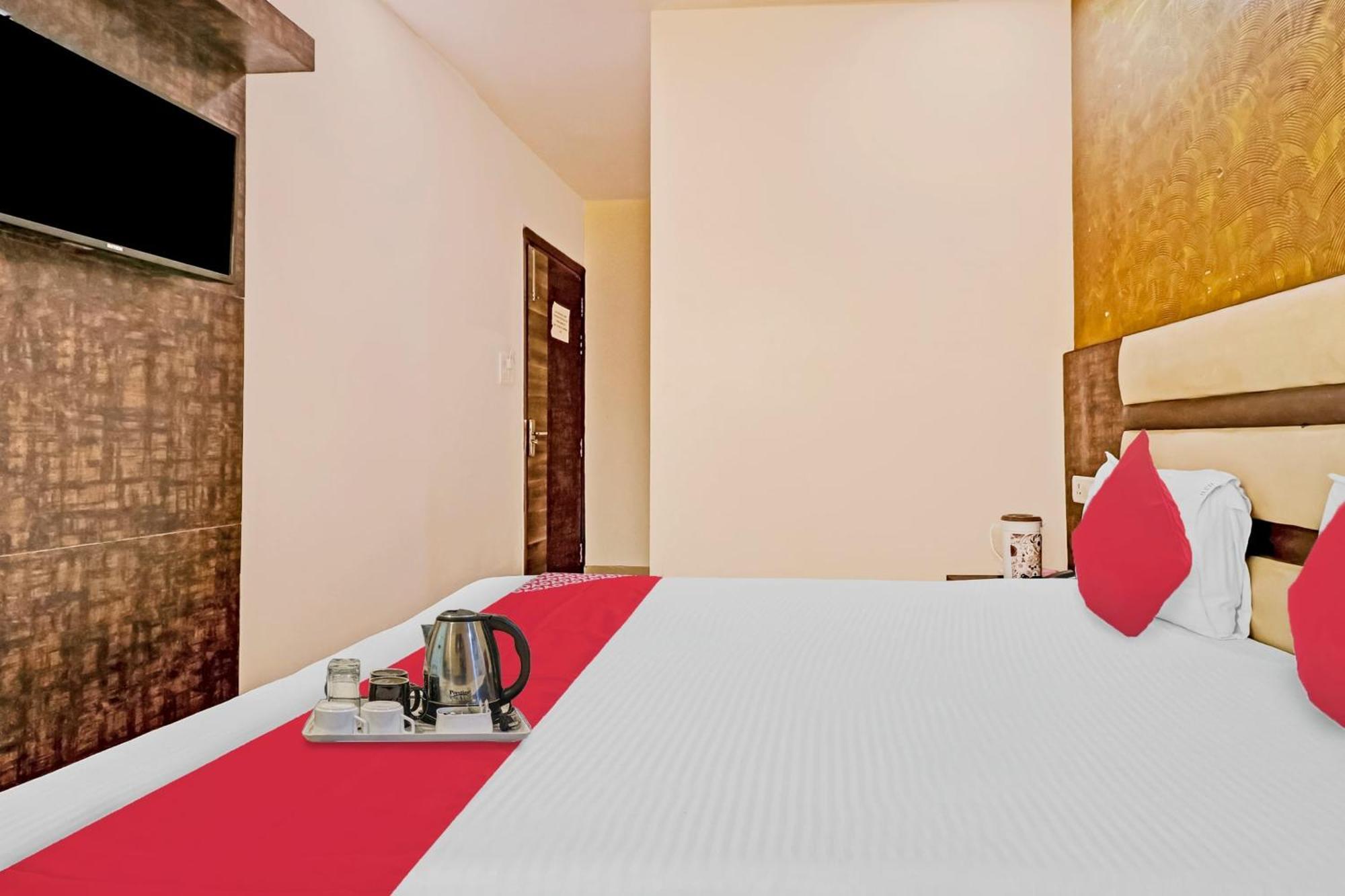 Hotel Stay House New Delhi Exterior photo