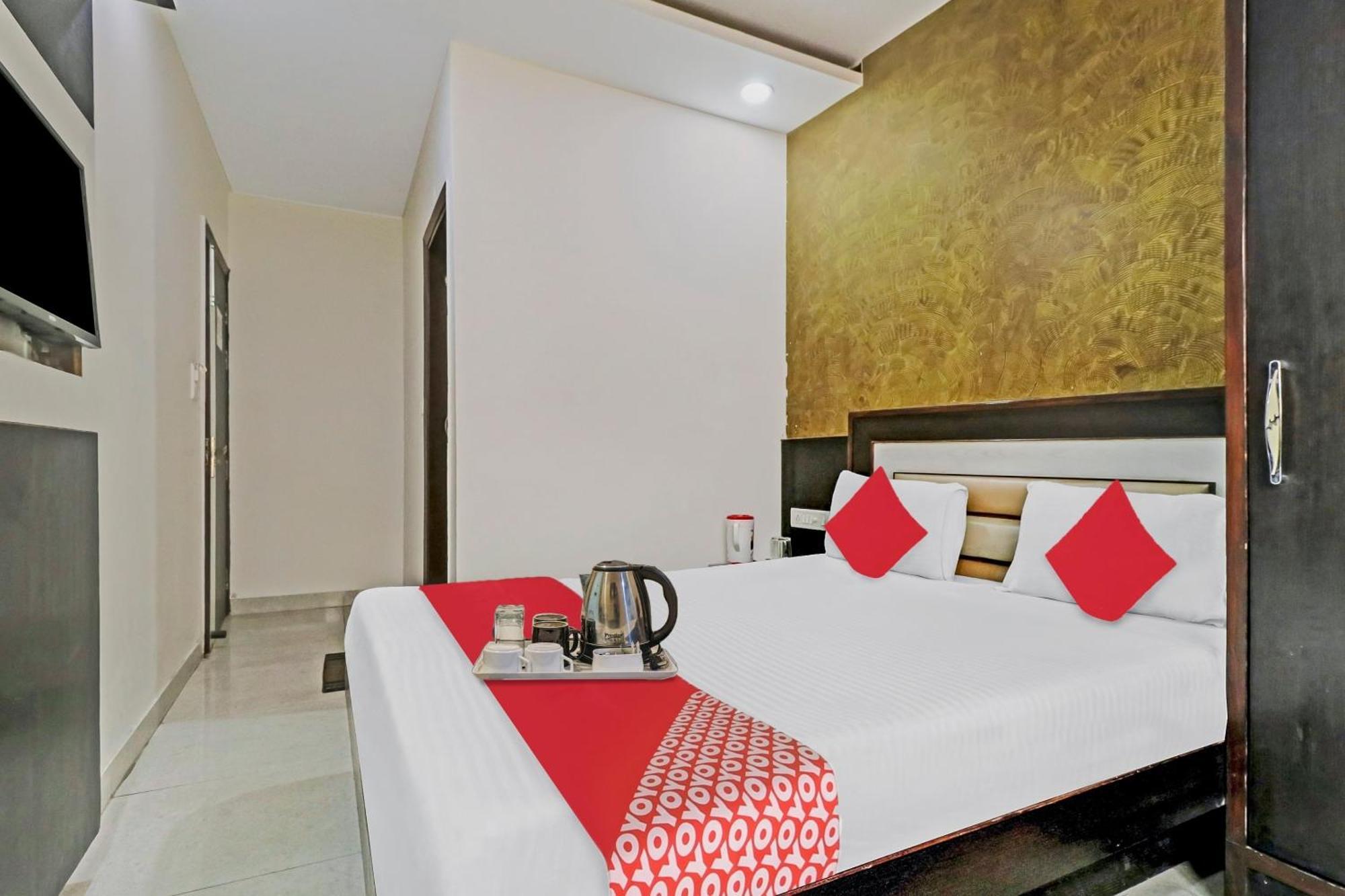 Hotel Stay House New Delhi Exterior photo