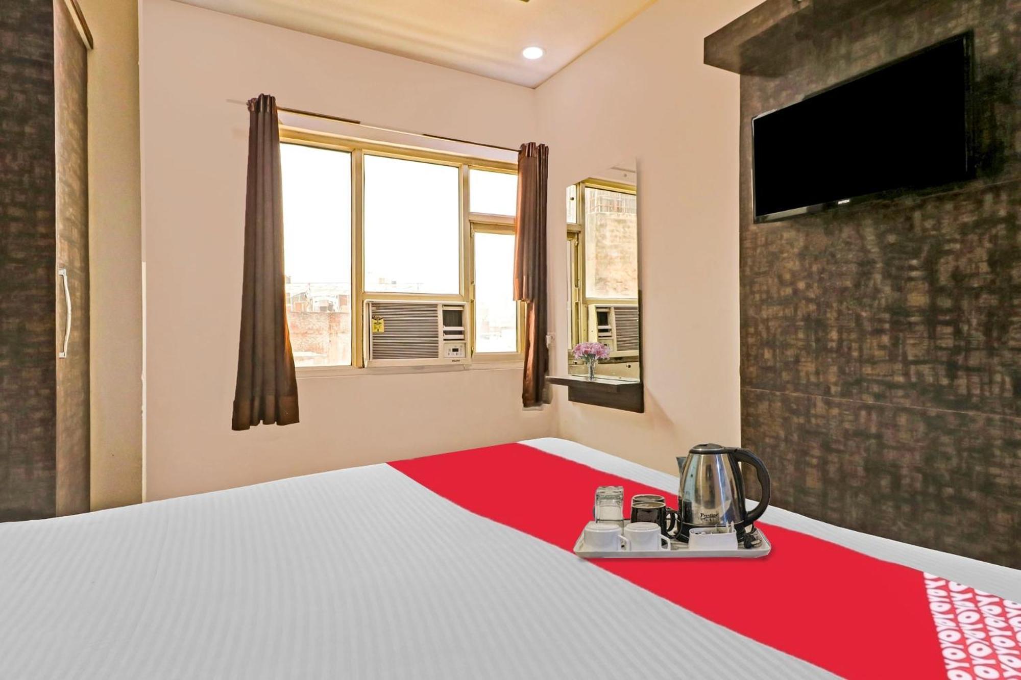 Hotel Stay House New Delhi Exterior photo