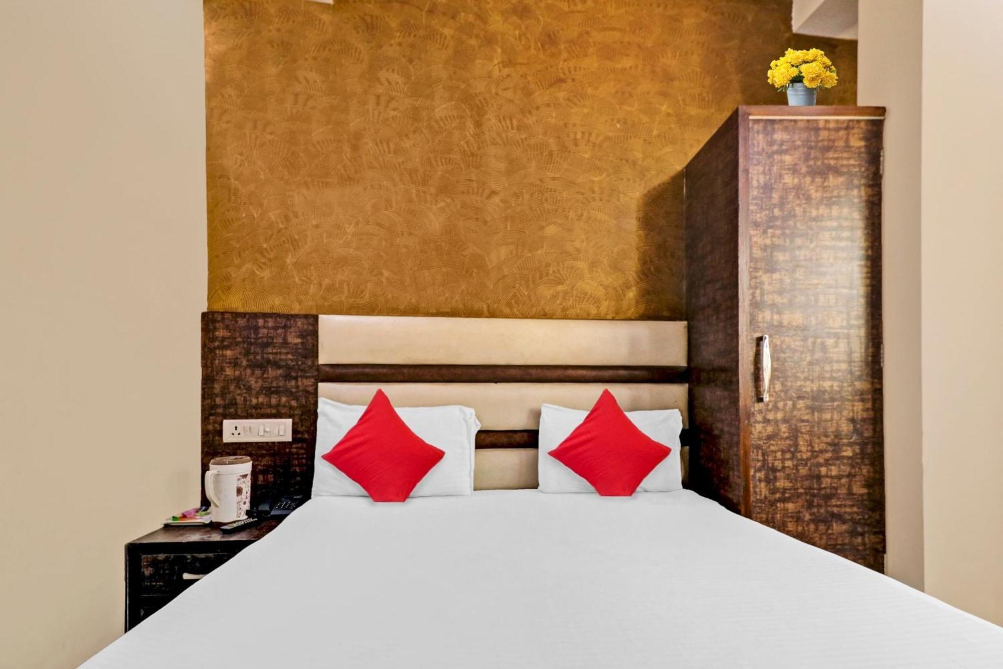Hotel Stay House New Delhi Exterior photo