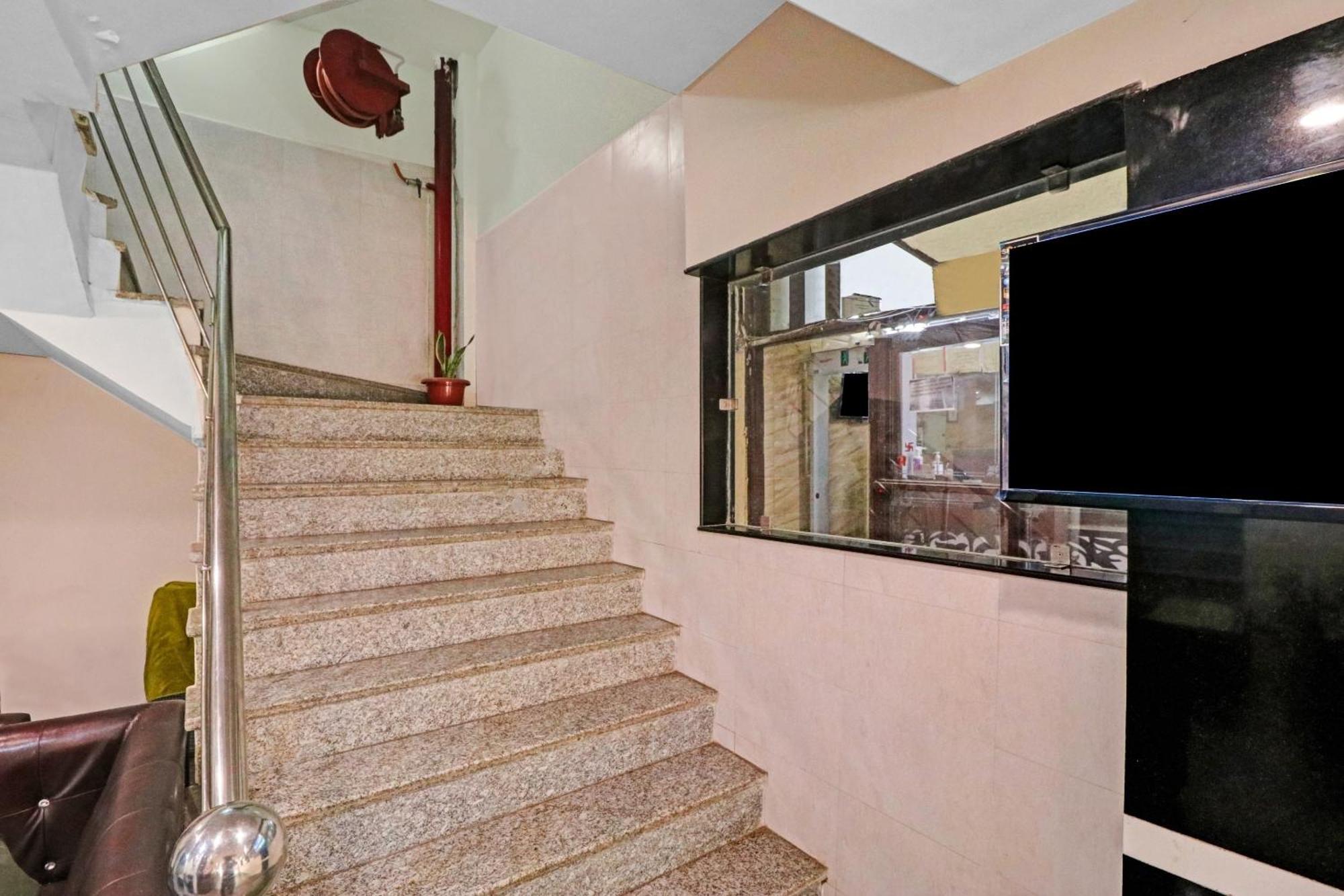 Hotel Stay House New Delhi Exterior photo