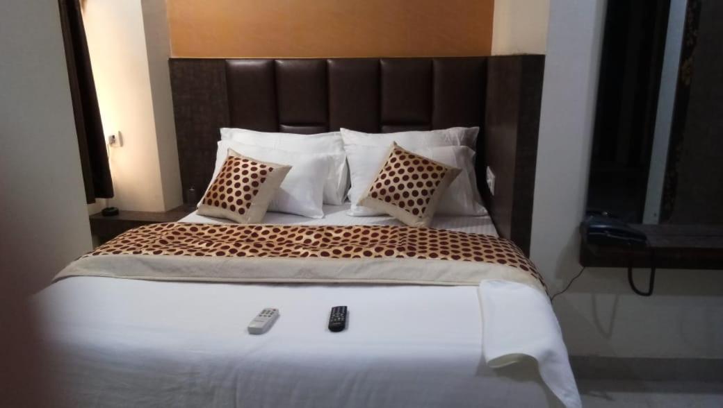 Hotel Stay House New Delhi Exterior photo